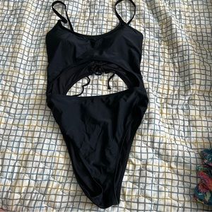 Ocean blues black cut out one piece swimsuit large